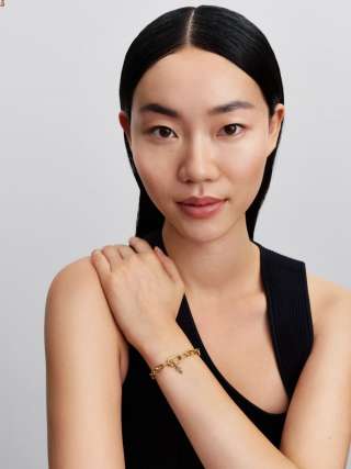 Mini talisman de tip pandantiv în formă de cheie 