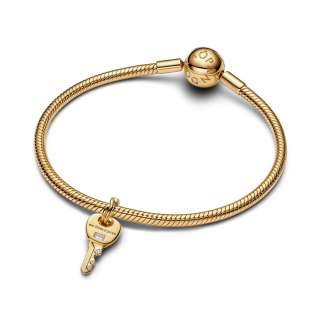 Talisman de tip pandantiv cu cheie 