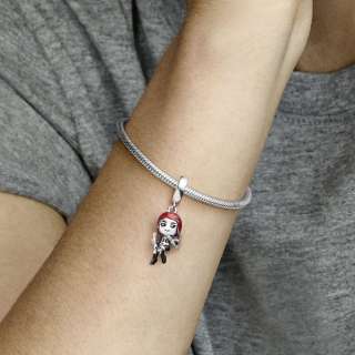 Talisman de tip pandantiv Black Widow din The Avengers de la Marvel