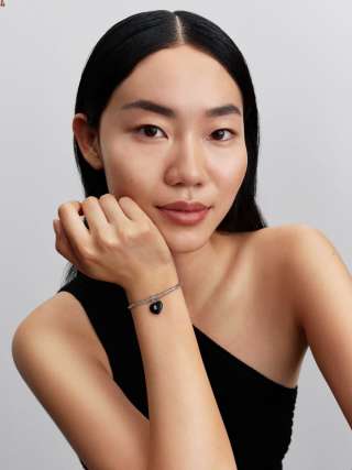 Подвеска-замок — матовое чёрное керамическое сердце 