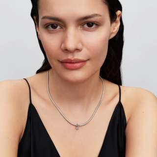 Talisman cu lalea și structură dantelată 