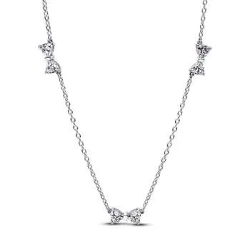 Colier cu lanț și elemente fundă 