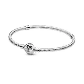 Brățară tip lanț clasic cu închizătoare de tip inimă Infinit Pandora Moments 