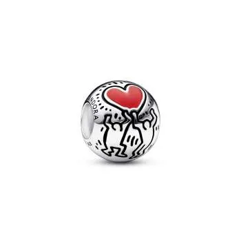 Talisman dedicat iubirii și figurilor Keith Haring™ x Pandora 