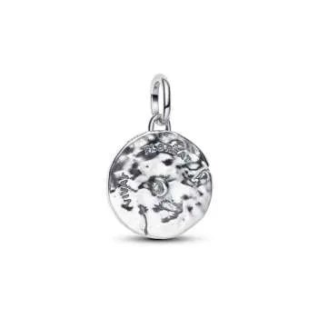 Talisman de tip medalion cu floare de cireș 
