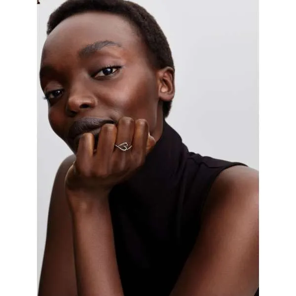 Inel cu inimă cu formă organică 