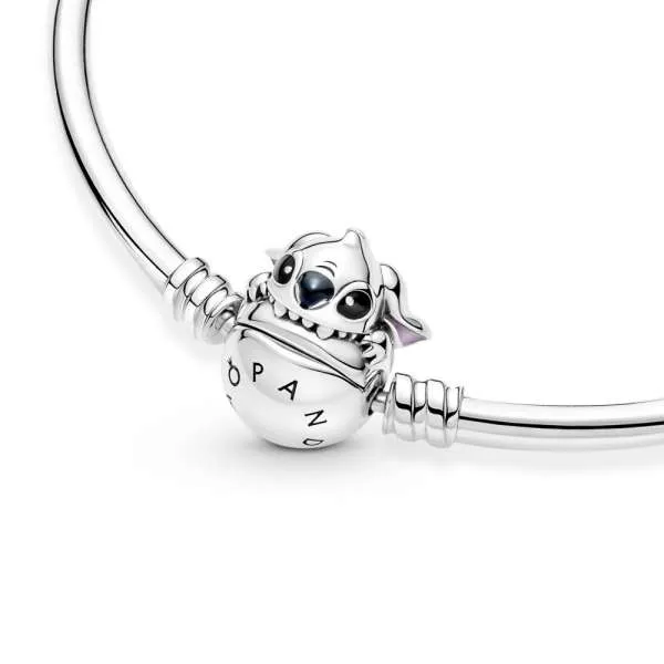 Brățară fixă cu închizătoare Pandora Moments cu Stitch de la Disney