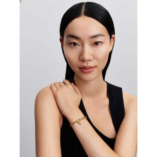 Mini talisman de tip pandantiv în formă de cheie 