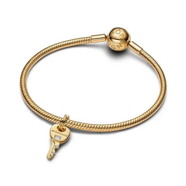 Talisman de tip pandantiv cu cheie 