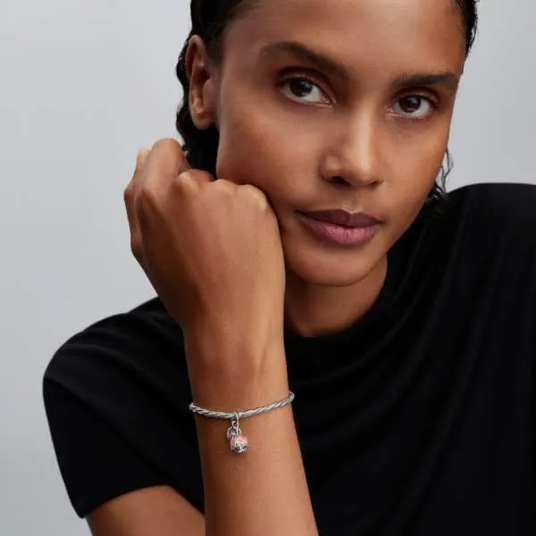 Talisman tip pandantiv cu floare în două nuanțe 