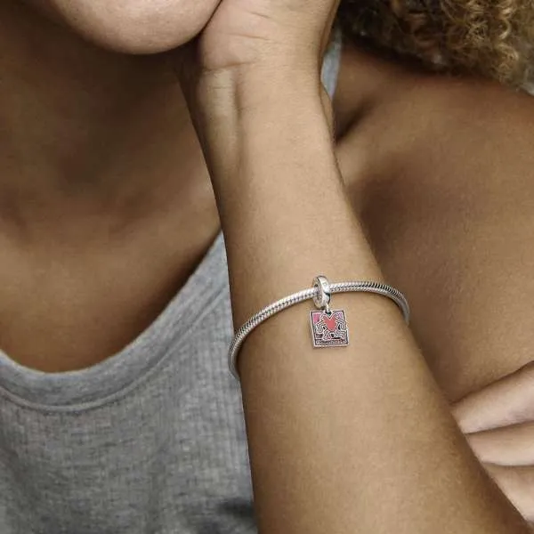 Talisman de tip pandantiv dublu cu inimă aflată în mers Keith Haring™ x Pandora 