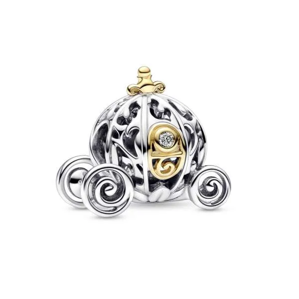 Talisman cu trăsura fermecată a Cenușăresei de la Disney pentru aniversarea a 100 de ani