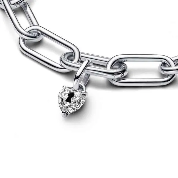 Mini talisman de tip pandantiv Inimioară cu fantă pentru cheie Pandora ME