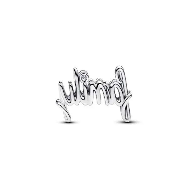 Шарм «Family» с рукописной надписью 