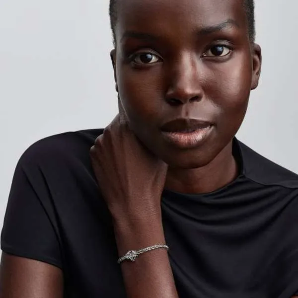 Talisman cu arbore genealogic cu structură dantelată 