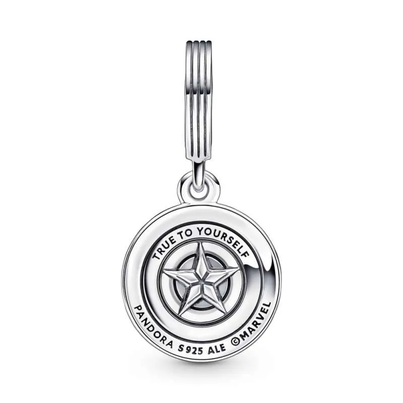 Talisman de tip pandantiv cu scutul lui Captain America din The Avengers de la Marvel