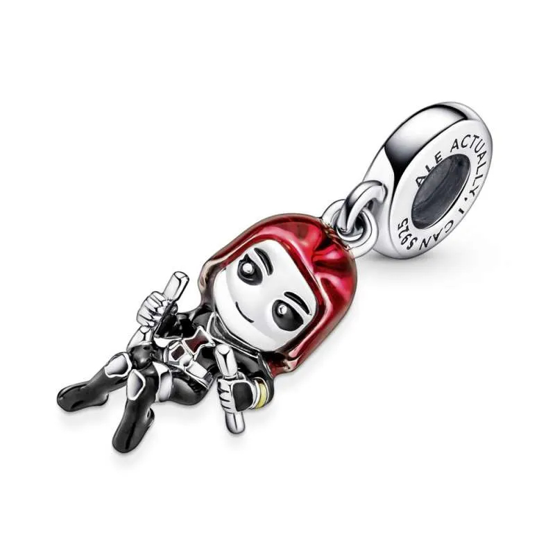Talisman de tip pandantiv Black Widow din The Avengers de la Marvel
