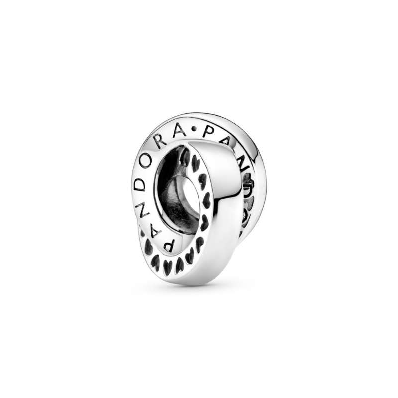Talisman tip distanțier cu logo și inimioare