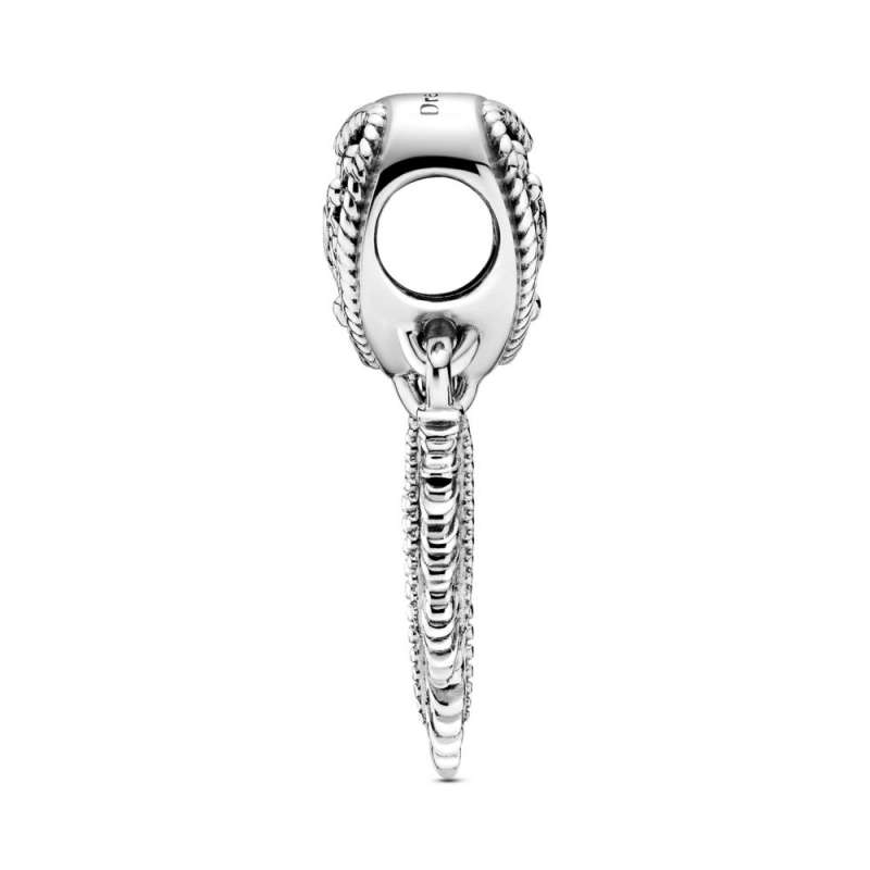 Talisman de tip dreamcatcher cu trei pene și inimioară cu structură dantelată