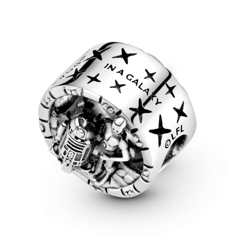 Talisman cu structură dantelată C-3PO și R2-D2 din Războiul stelelor