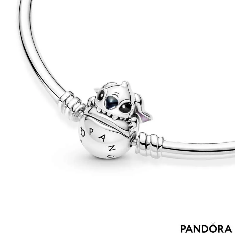 Brățară fixă cu închizătoare Pandora Moments cu Stitch de la Disney