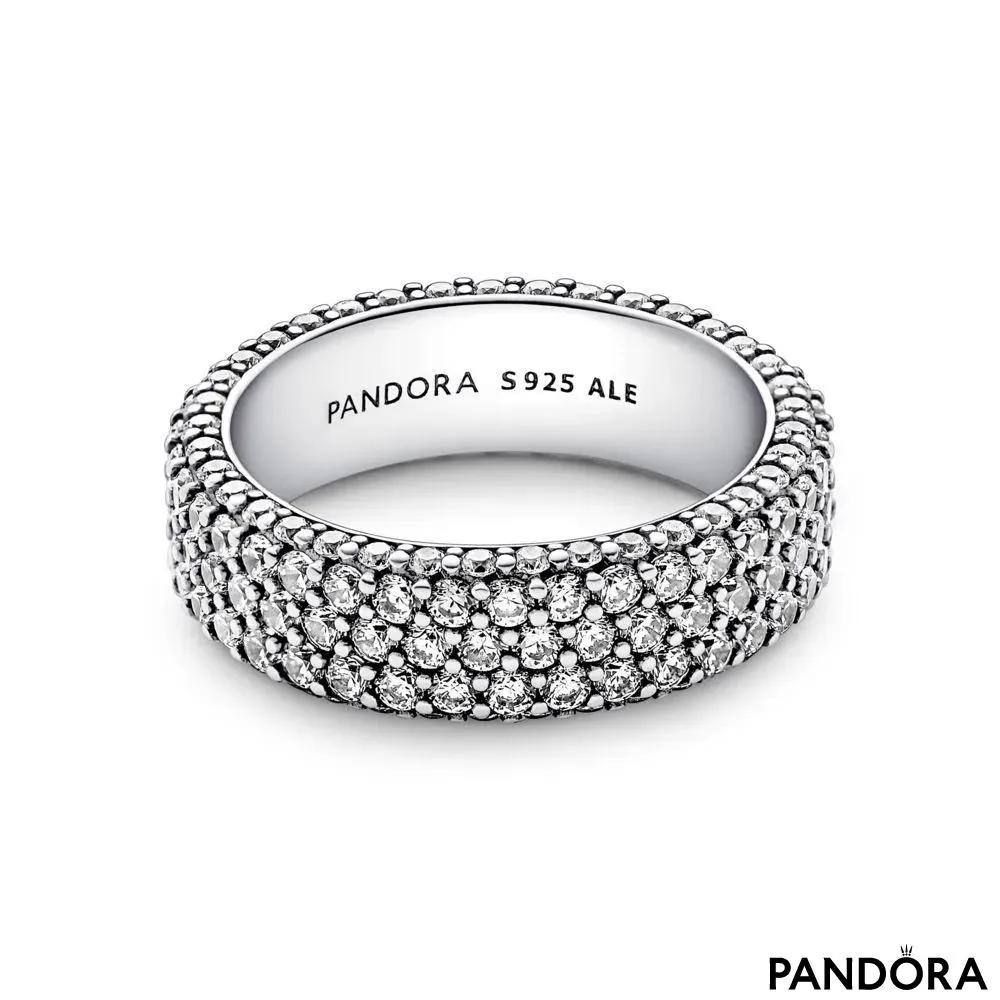 Inel cu rând triplu de pietre pavé Pandora Timeless