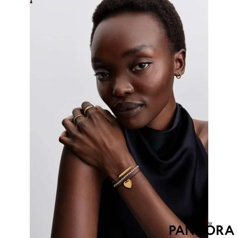 Brățară glisantă cu fir negru cu inimă ce poate fi inscripționată 