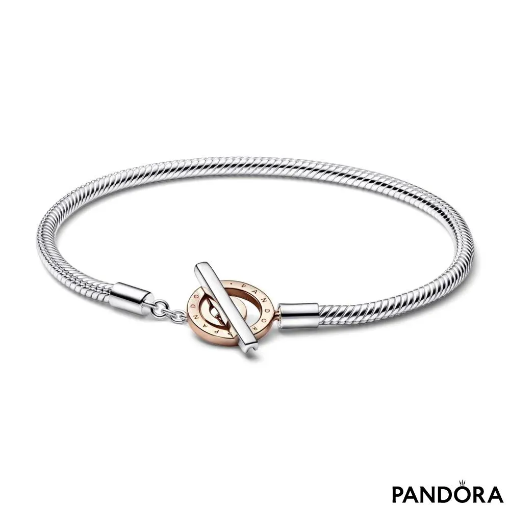 Brățară Pandora Signature cu lanț clasic cu bară în T cu logo în două nuanțe