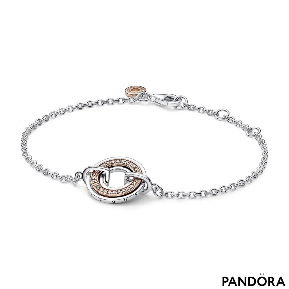 Браслет-цепочка Pandora Signature паве с двухцветным логотипом
