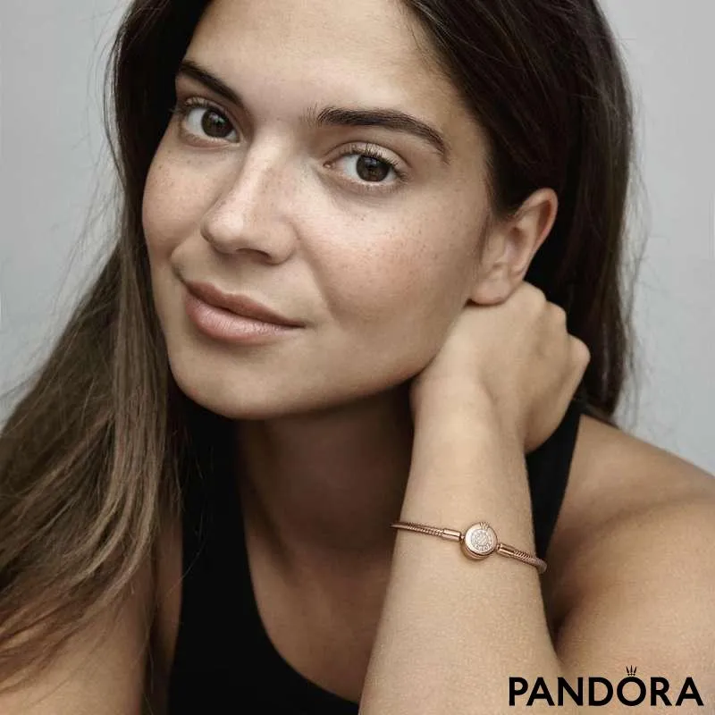 Brățară Pandora Moments cu Lanț Șarpe și Închizătoare O Coroană Strălucitoare 