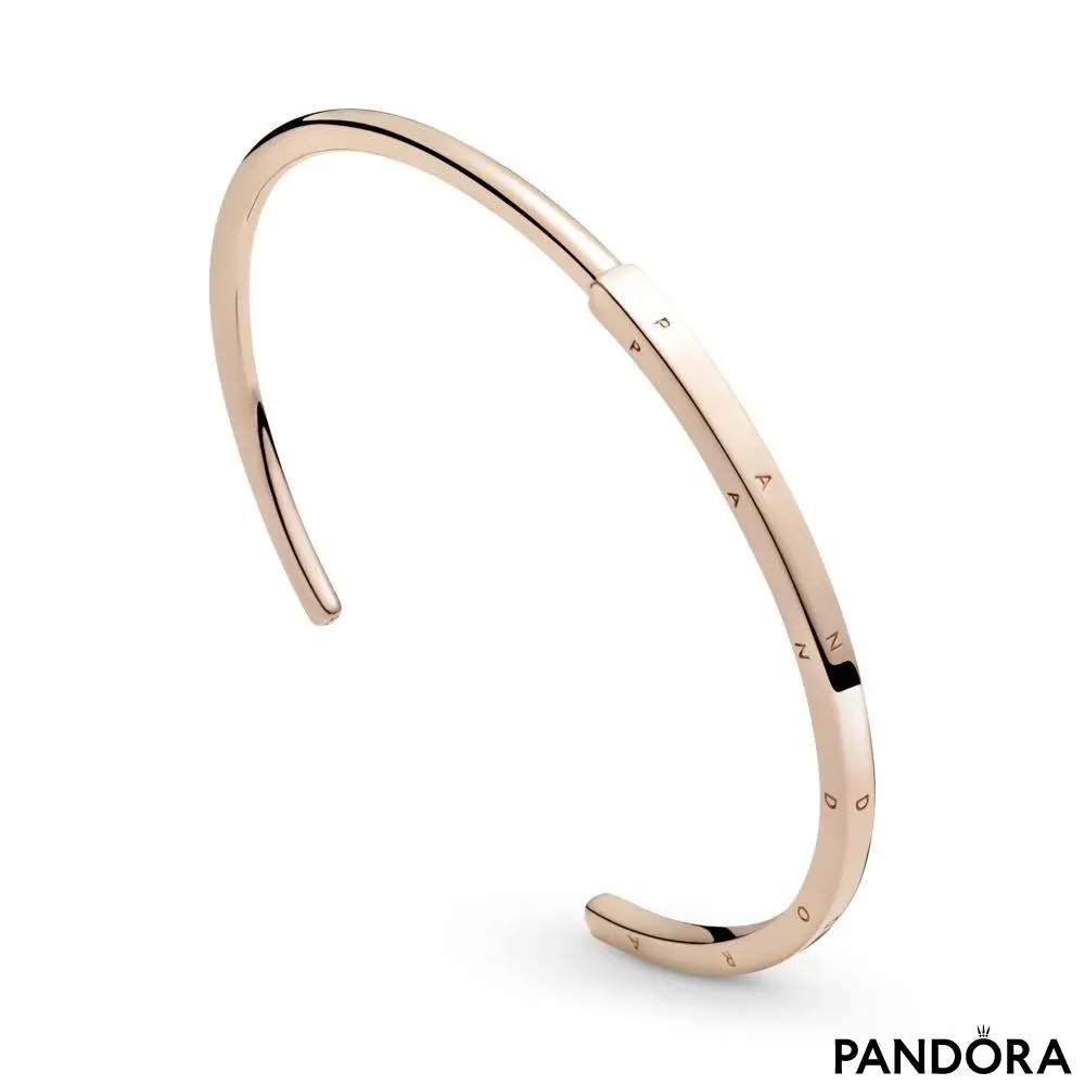 Бэнгл I-D из серии Pandora Signature
