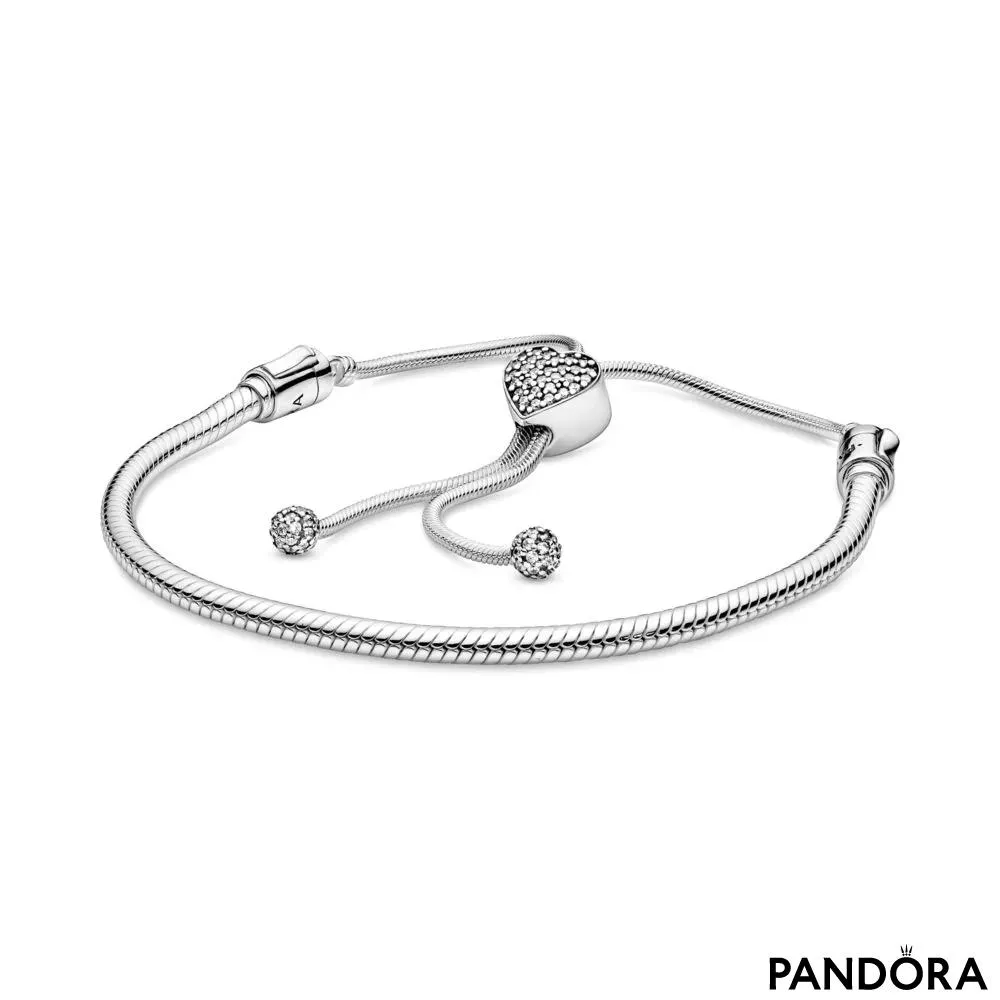 Браслет-змейка Pandora Moments с регулируемой застежкой в виде сердца паве 