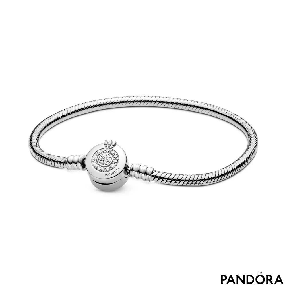 Brățară tip lanț clasic strălucitoare cu O cu coroană Pandora Moments