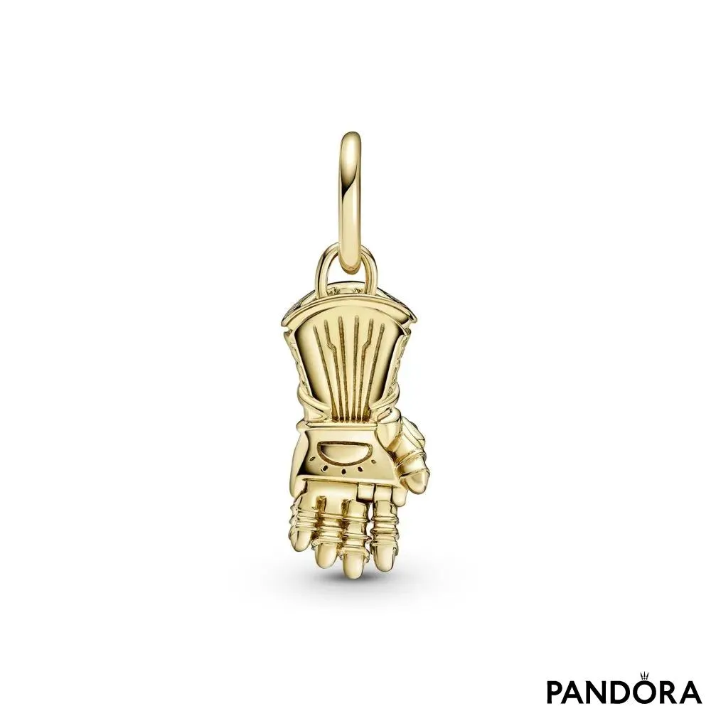 Talisman de tip pandantiv Infinity Gauntlet din The Avengers de la Marvel