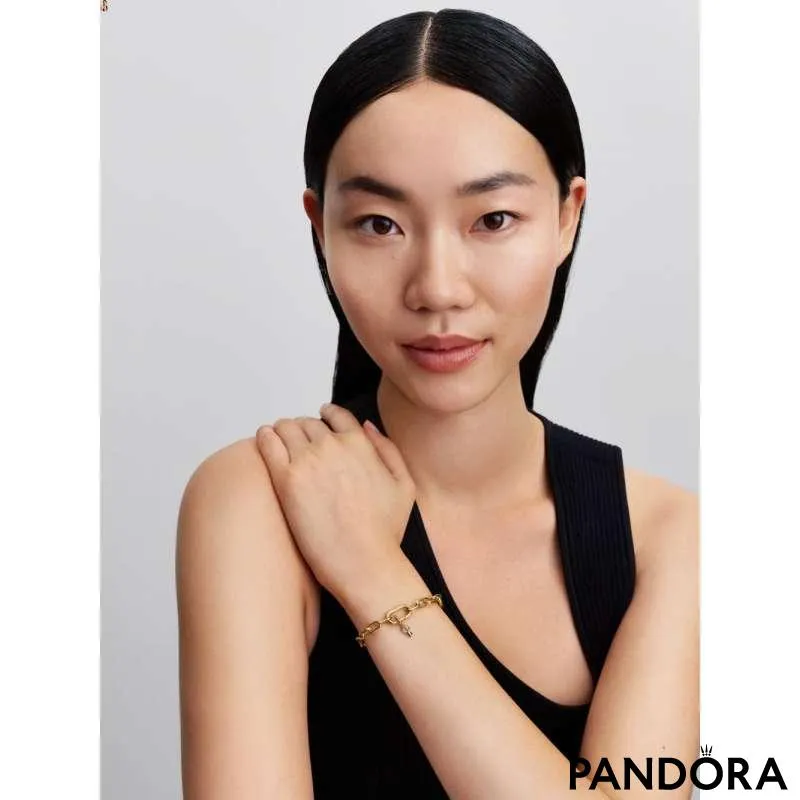 Mini talisman de tip pandantiv în formă de cheie 