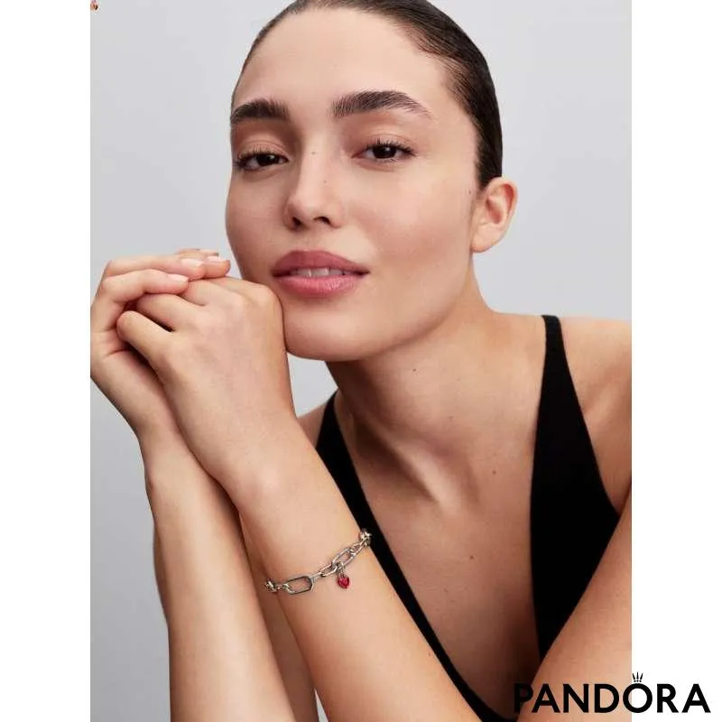 Mini talisman de tip pandantiv în formă de cheie 