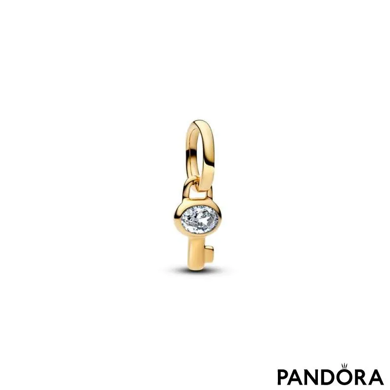 Mini talisman de tip pandantiv în formă de cheie 