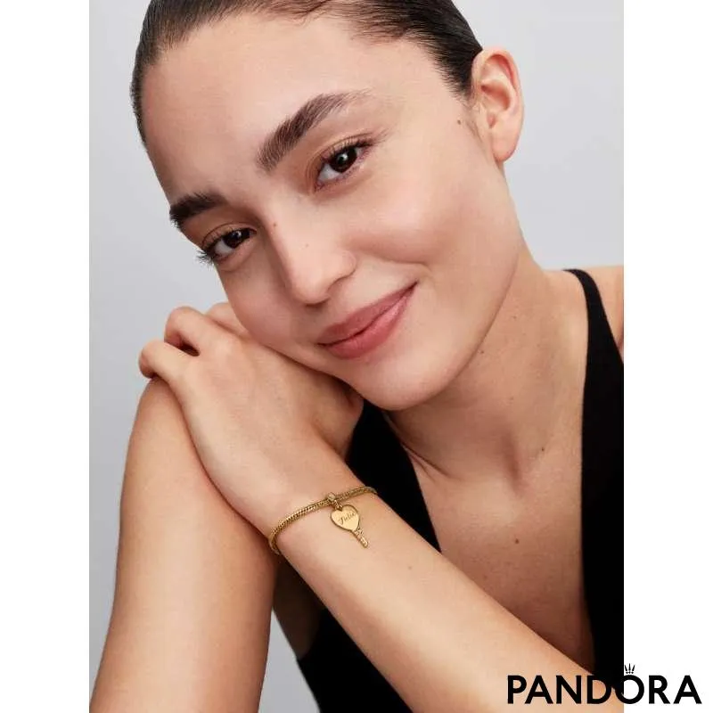 Talisman de tip pandantiv cu cheie 