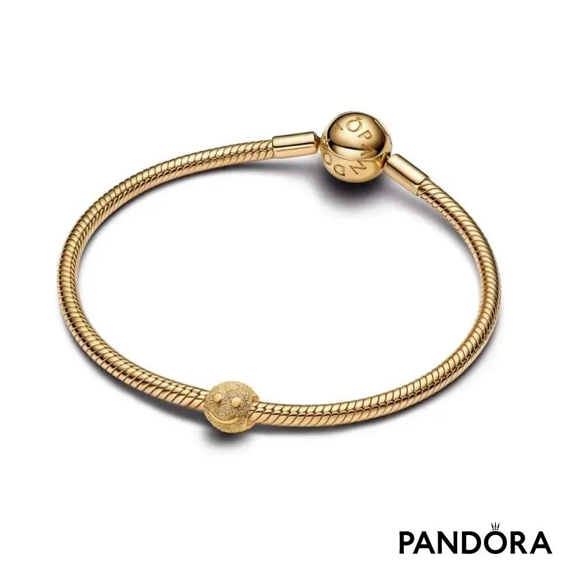 Mini talisman texturat cu față fericită 