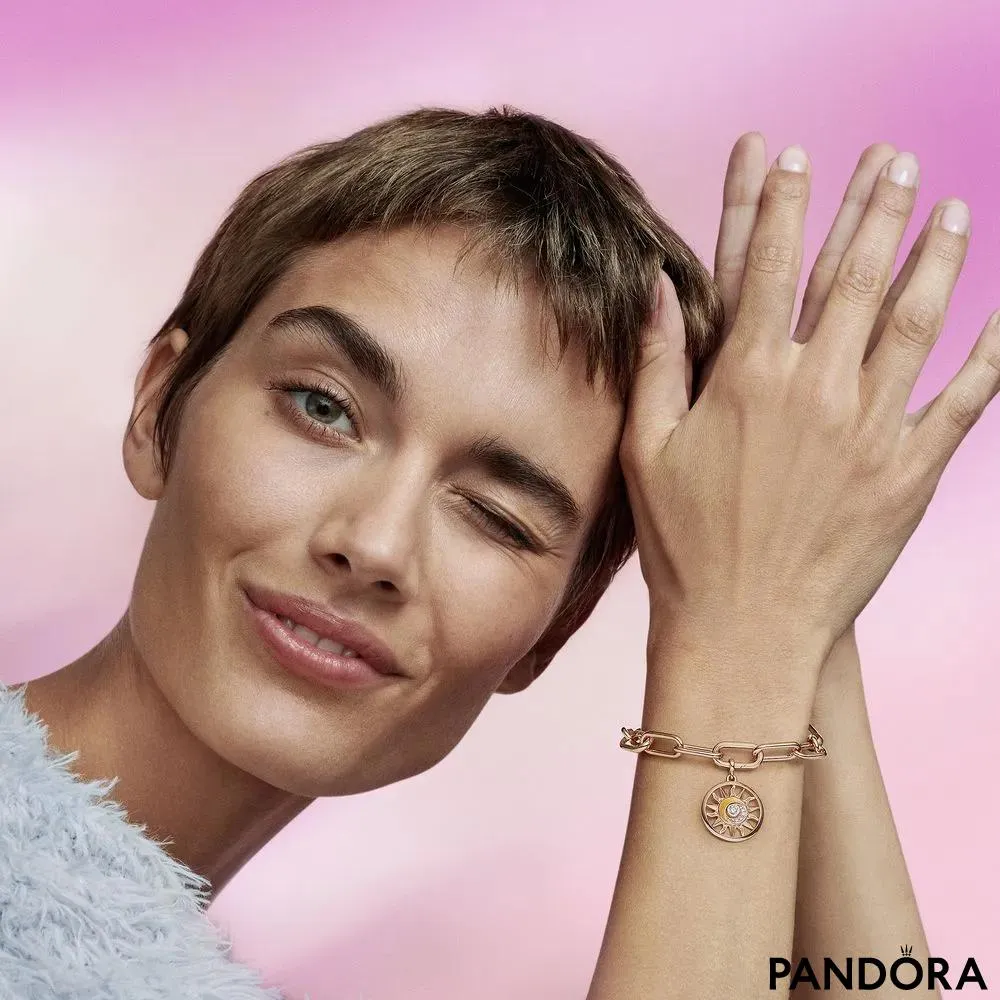 Медальон «Сила солнца» из коллекции Pandora ME