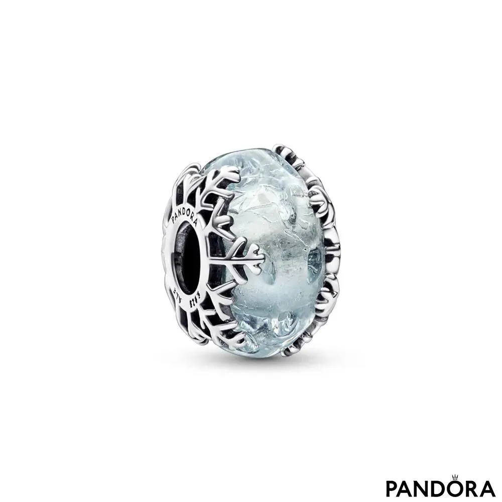Talisman din sticlă de Murano cu fulg de nea albastru glacial
