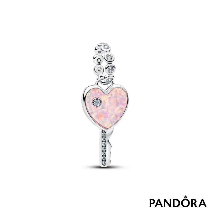 Подвеска — опалесцентный ключ сердца 