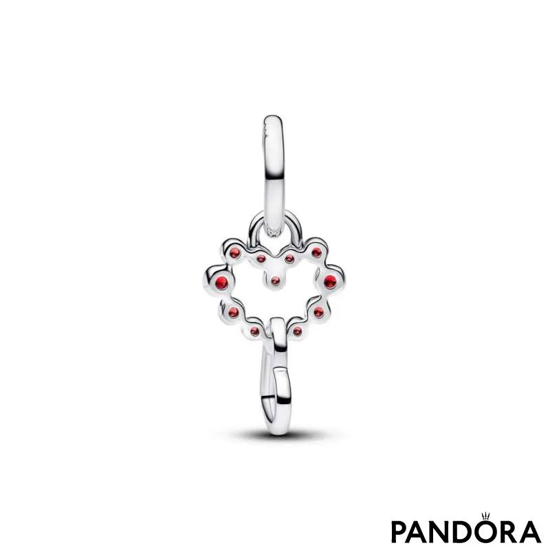 Подвеска с соединёнными сердцами и красными камнями 