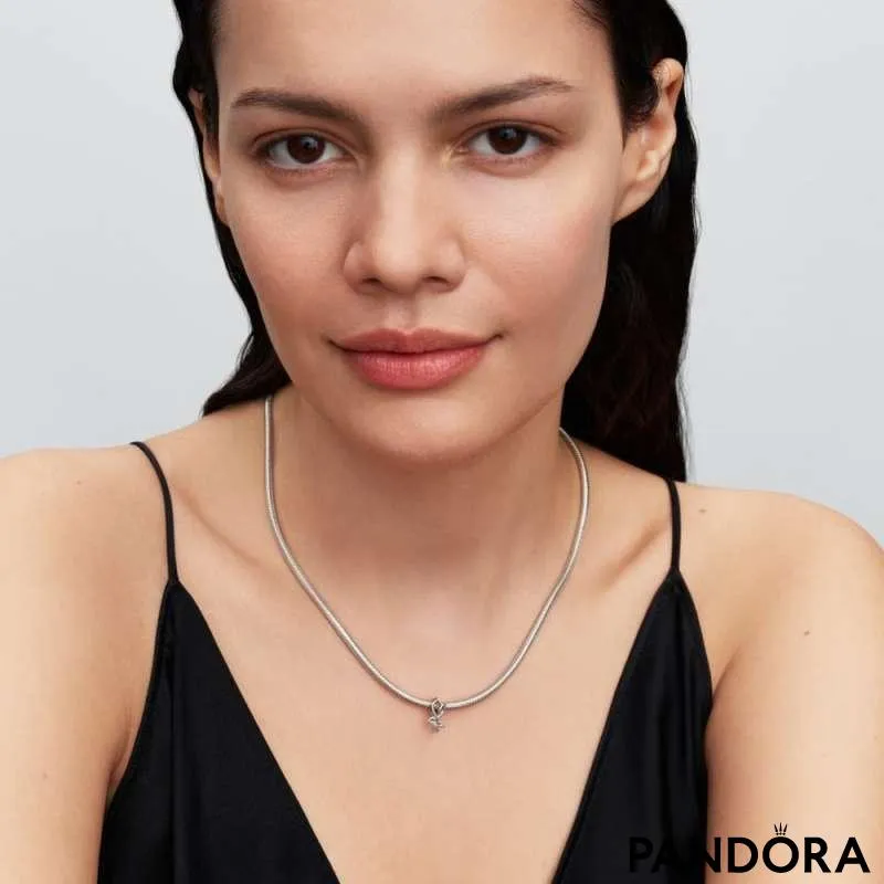 Talisman cu lalea și structură dantelată 