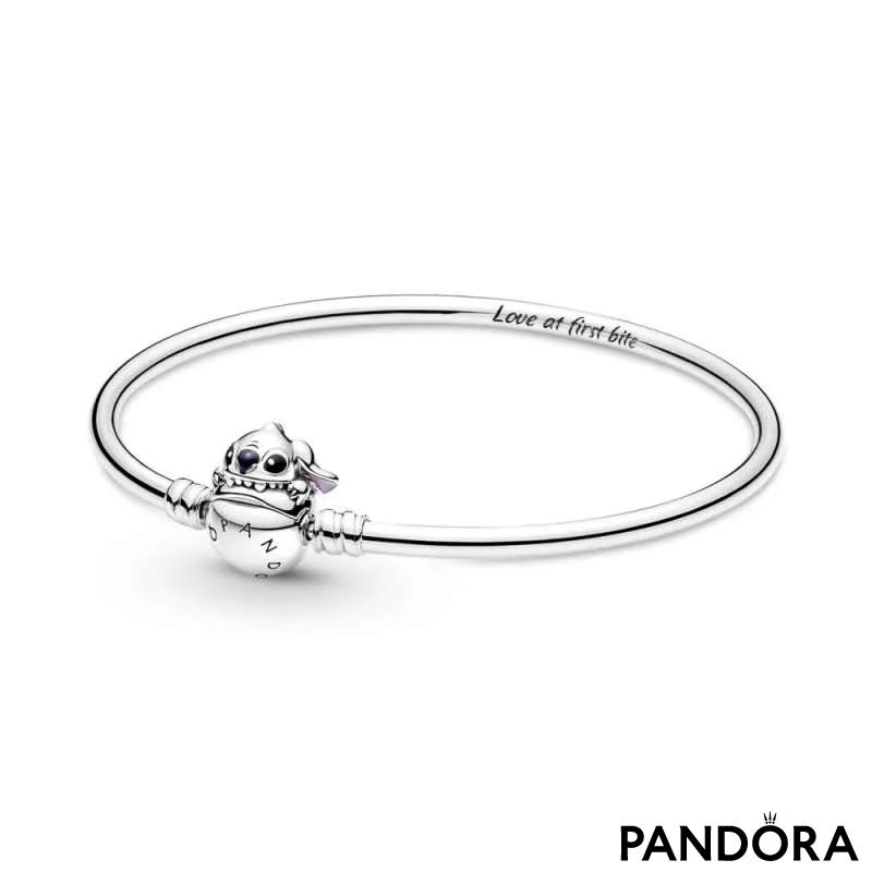 Brățară fixă cu închizătoare Pandora Moments cu Stitch de la Disney
