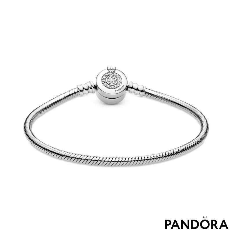 Brățară tip lanț clasic strălucitoare cu O cu coroană Pandora Moments