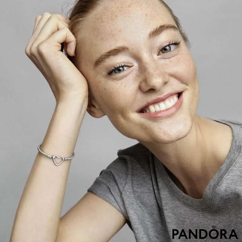 Brățară Pandora Moments de tip lănțișor clasic cu închizătoare sub formă de inimă