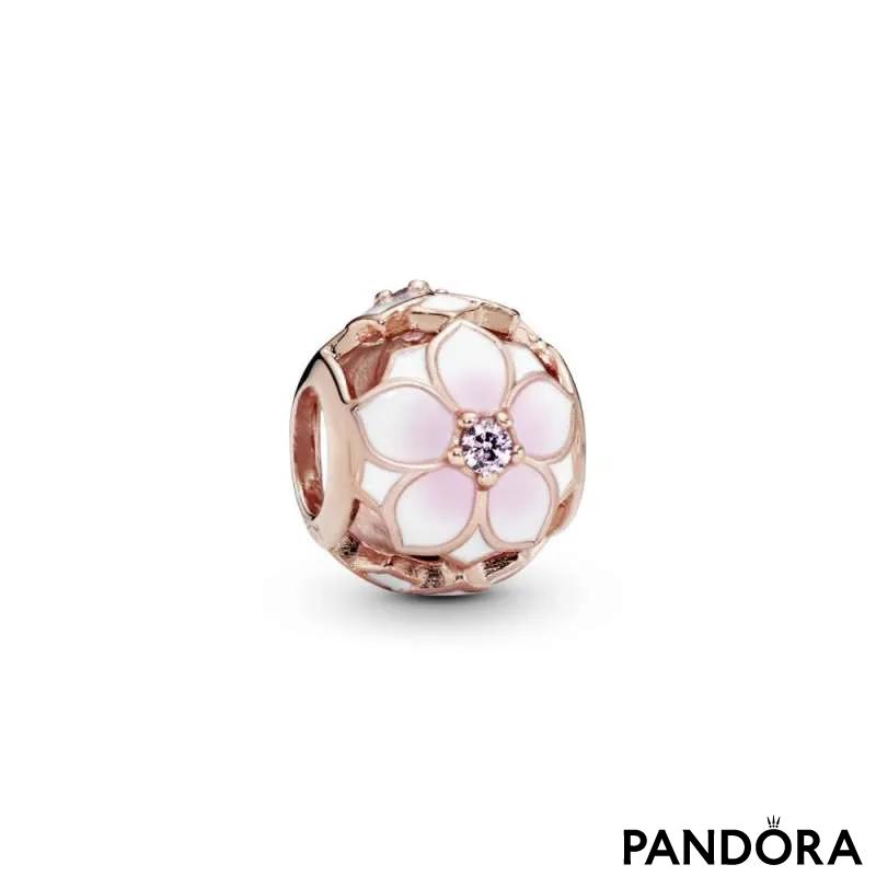 Floare de magnolie