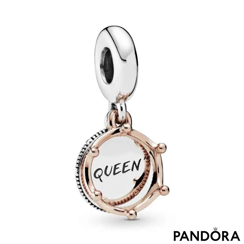 Talisman de tip pandantiv cu coroană regală și Queen