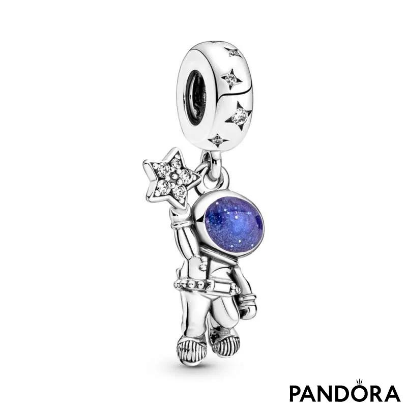 Talisman de tip pandantiv Astronaut în galaxie